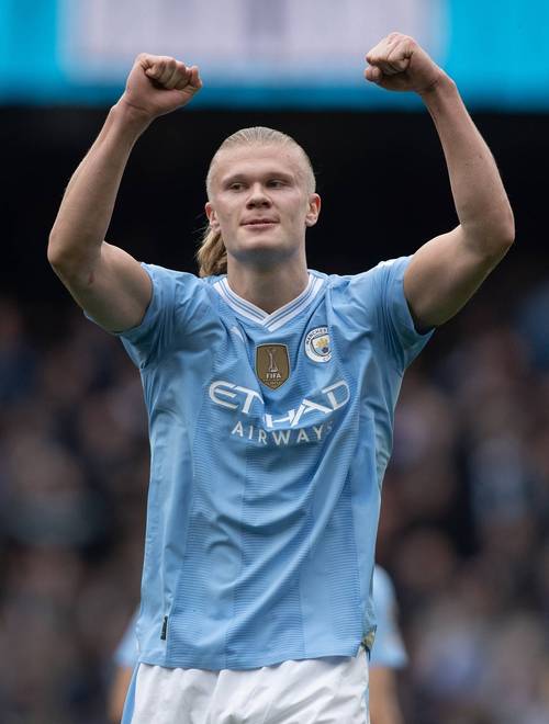 德转列巴拉圭球员历史身价前10：阿尔米隆第1，巴里奥斯上榜（德转公布巴拉圭球员历史身价TOP10：阿尔米隆登顶，巴里奥斯在列）