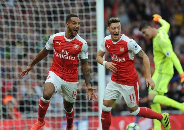 苗原：有中超球队接触韩国国脚朴镇燮，浙江队与球员有传闻（苗原：中超球队已与韩国国脚朴镇燮接触，浙江队成传闻焦点）