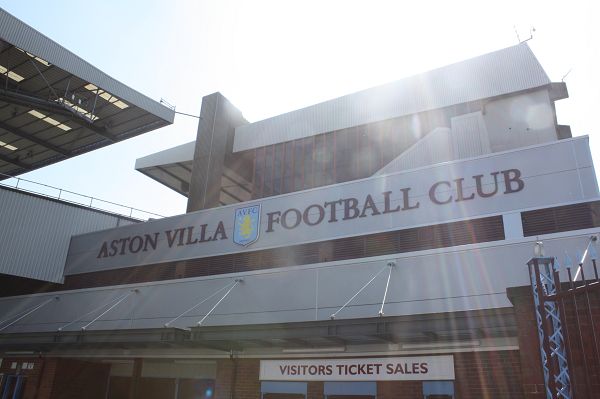 西甲前瞻：被巴萨反超后皇马必须获胜，赫罗纳历史对阵4连败（西甲前瞻：皇马被巴萨反超急需三分，赫罗纳交锋史四连败）