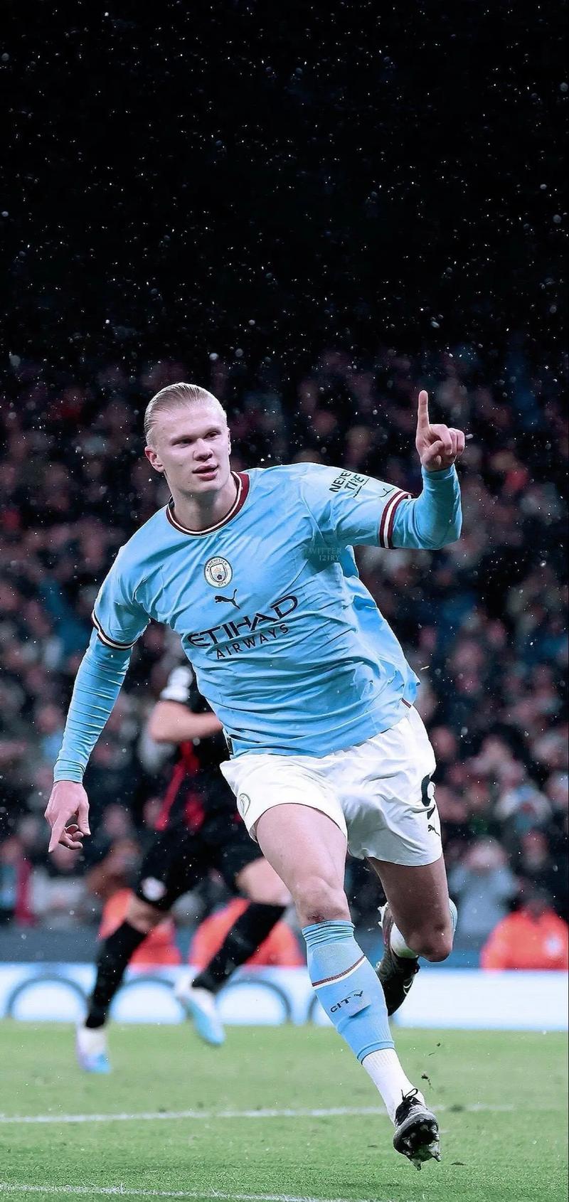 阵容不整，U22国家队今日训练仅18人参加（U22国家队阵容不齐，今日训练仅18人到场）