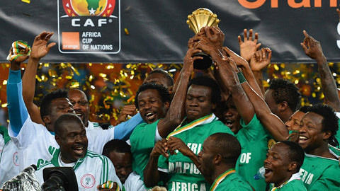 官方：38岁日本前国脚高桥秀人宣布退役（38岁前日本国脚高桥秀人官宣退役）