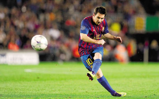 NBA半场：巴恩斯14分，马刺77-57领先鹈鹕（NBA半场战报：巴恩斯砍下14分，马刺77-57暂领先鹈鹕）