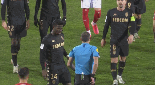 专访波兰斯基：门兴的困境与破局，德比胜利是转折点（波兰斯基专访：门兴如何走出困局，德比告捷成拐点）