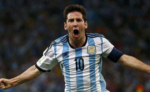 姆巴佩：在皇马不赢球就会被指责，我们想赢得今年所有冠军（姆巴佩：在皇马不胜必遭批评，我们志在包揽今年全部冠军）