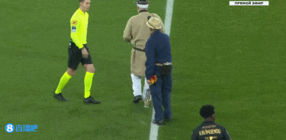 NBA：勇士主场击败灰熊 库里狂砍45分（库里轰45分，勇士主场力克灰熊）